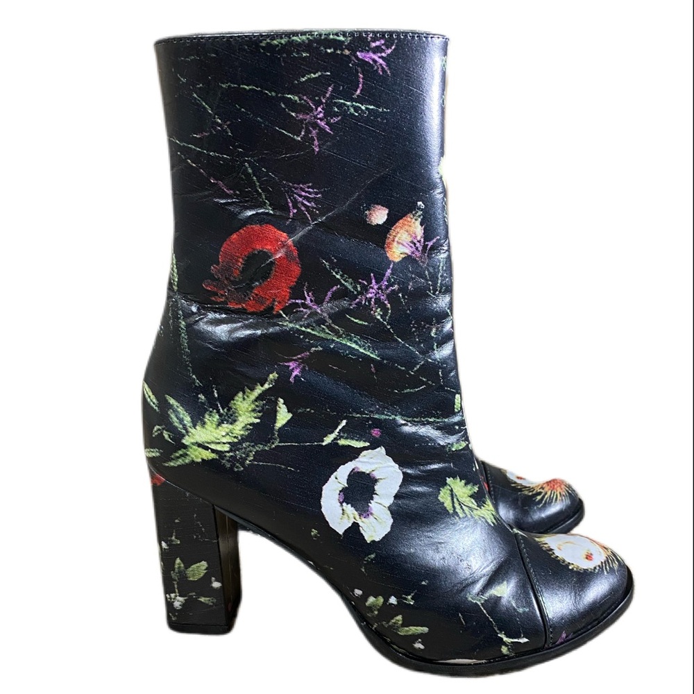 Anthropologie Matisse Graffiti Bootie - Picture 1 of 6
